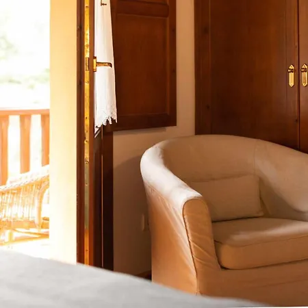 El Neru - Cerca De Bufones De Pria Куэррес